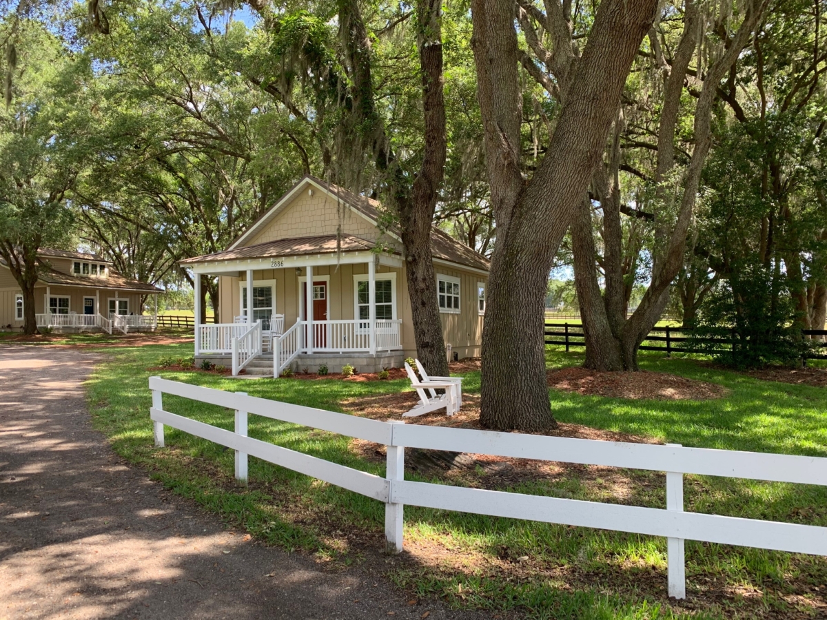 ABOUT The Grand Oaks Resort